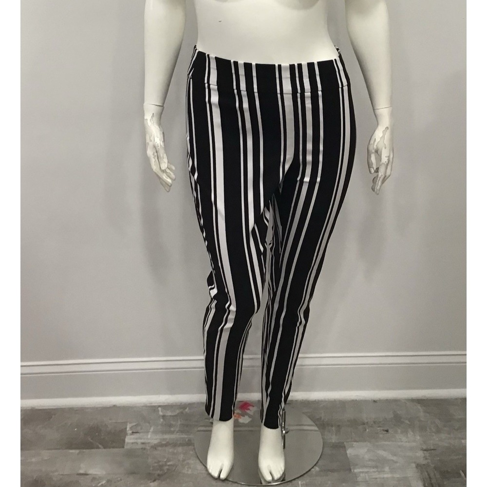 INC International Concepts Capri Pants Skinny leg size 14 stretch NEW